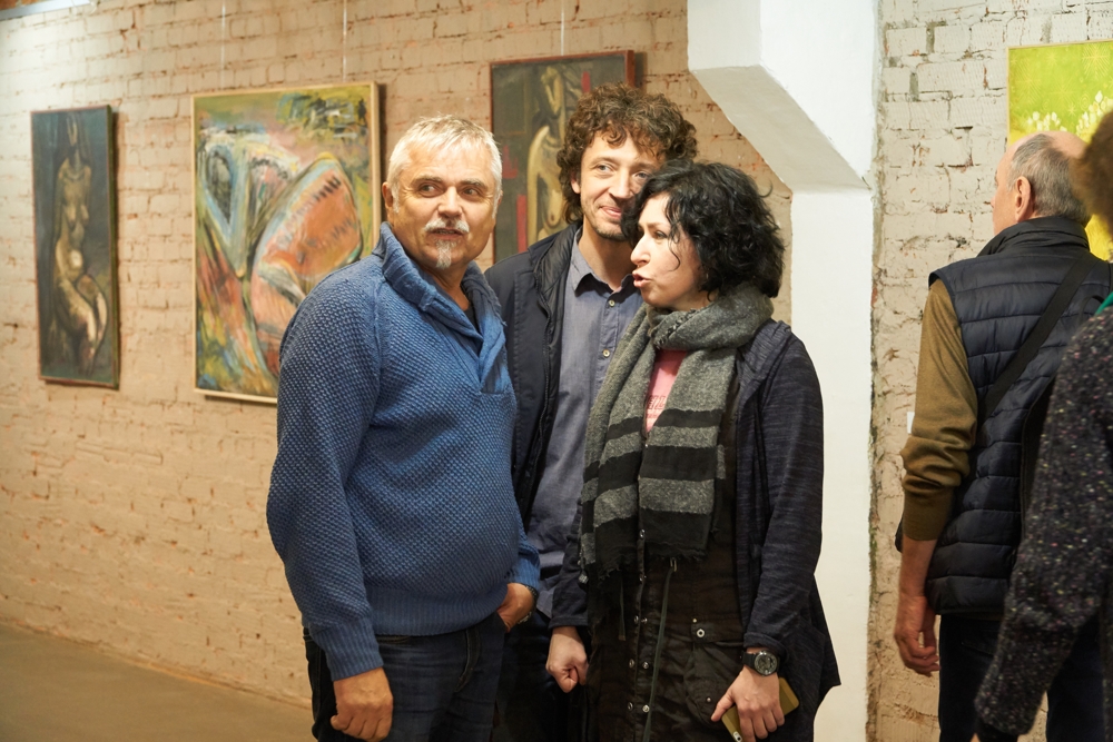 Открытие выставки EAST MEETS WEST GALLERY 