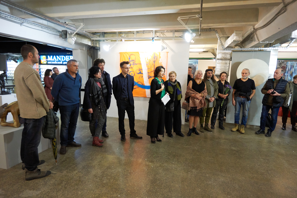 Открытие выставки EAST MEETS WEST GALLERY 