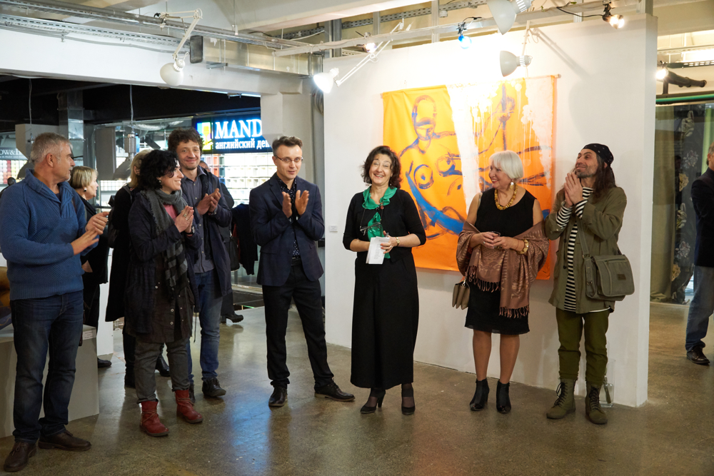 Открытие выставки EAST MEETS WEST GALLERY 